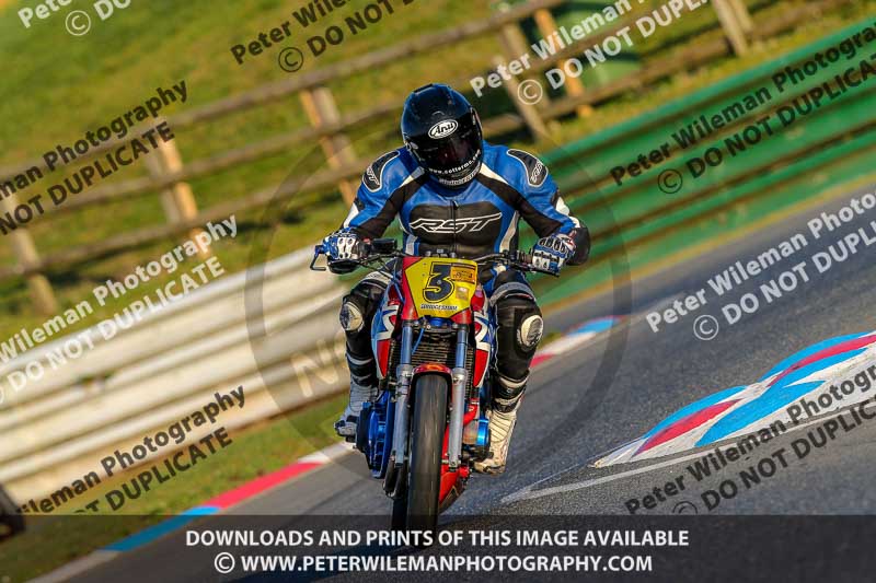 PJ Motorsport Photography 2018;enduro digital images;event digital images;eventdigitalimages;mallory park;mallory park photographs;mallory park trackday;mallory park trackday photographs;no limits trackdays;peter wileman photography;racing digital images;trackday digital images;trackday photos